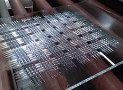 17 - V Groved Glass